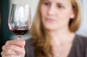 Consumo de alcohol e tolerancia a antibióticos